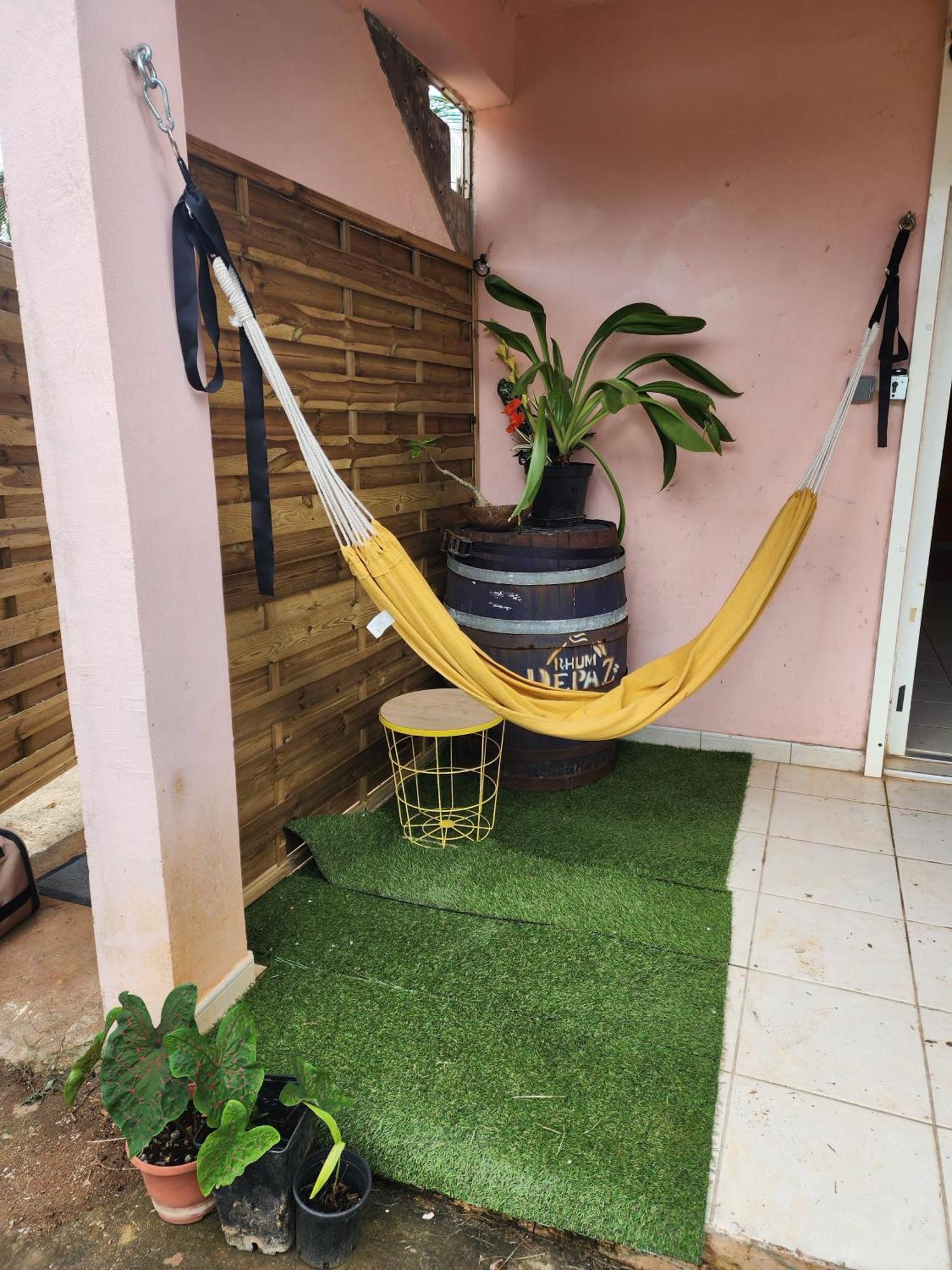 Kozy Kaz - Les Pieds Dans L Eau Apartment La Trinite Exterior photo